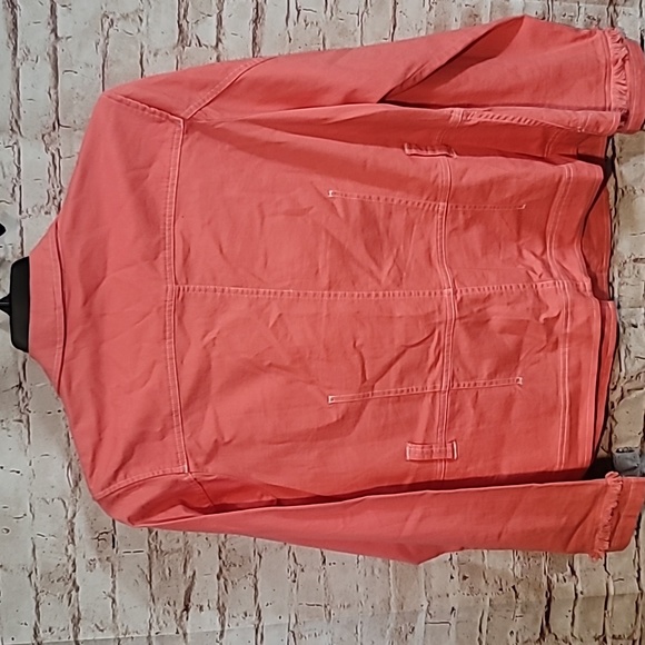 Fashion Bug Super cute spring stretch lightweight jacket 😍 ✨️ - Picture 8 of 9